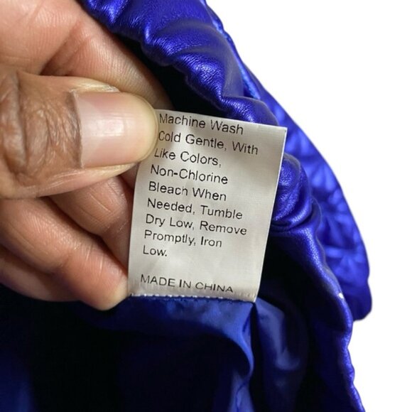 Shein Curve Women’s Purple Quilted Vibrant Hooded Jacket - Picture 8 of 10